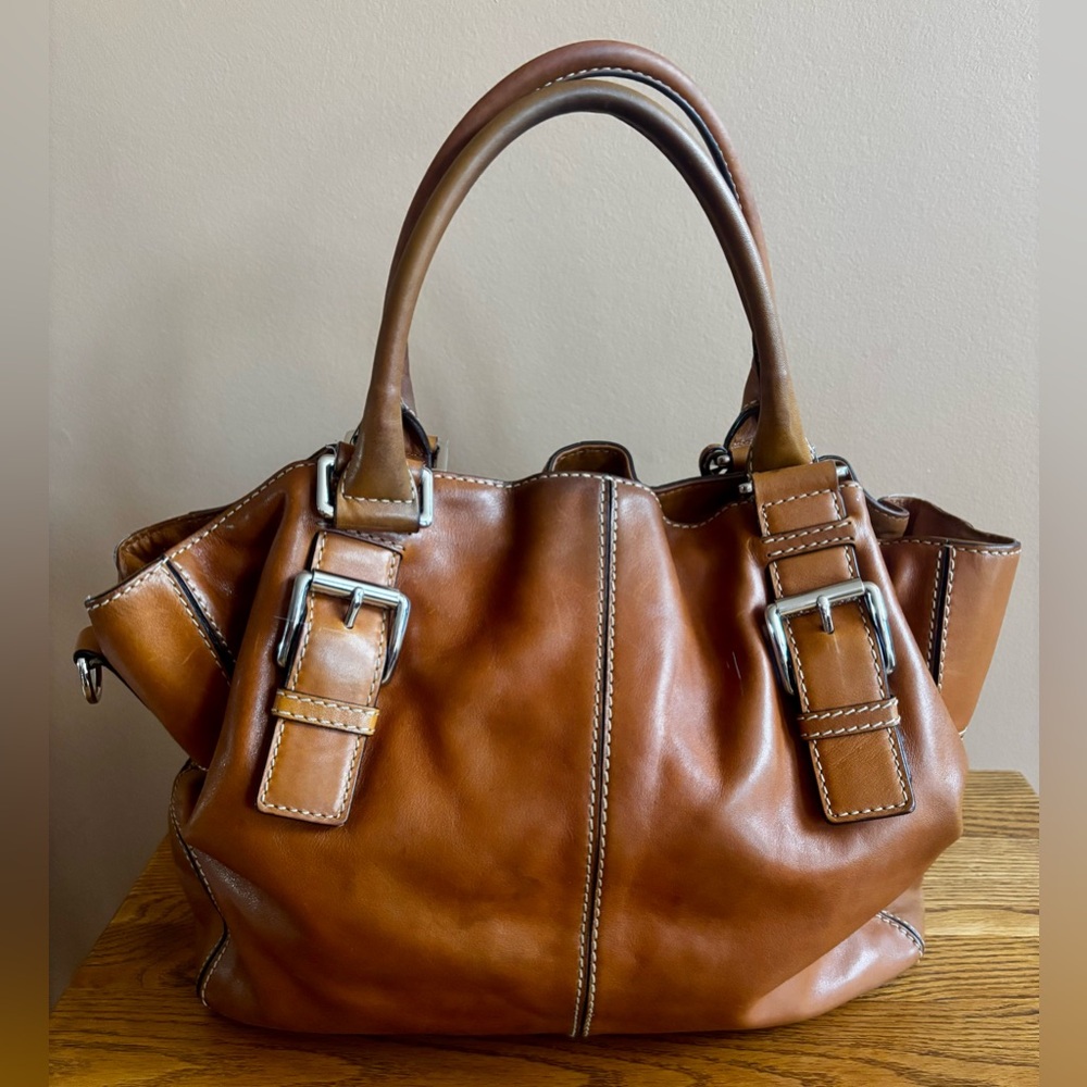Michael Michael Kors Carmel Large Satchel bag. EUC - Picture 5 of 12